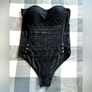 One piece swimsuit size XL